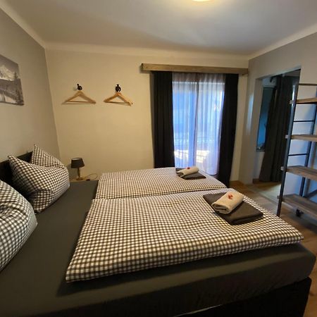 Appartement Kuhglocken Ferienhaus Fuenf Sinne 多布里亚赫 外观 照片