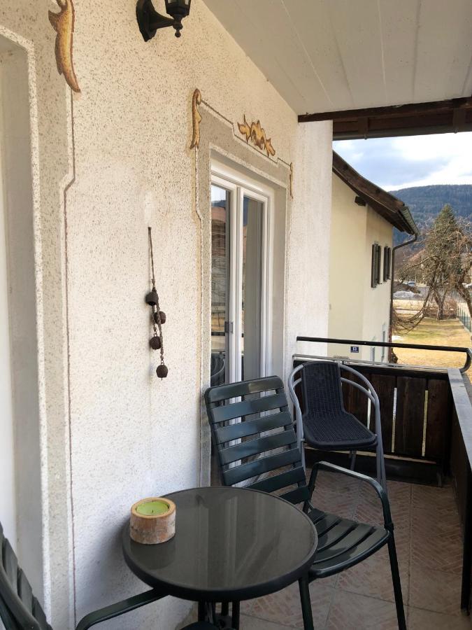 Appartement Kuhglocken Ferienhaus Fuenf Sinne 多布里亚赫 外观 照片