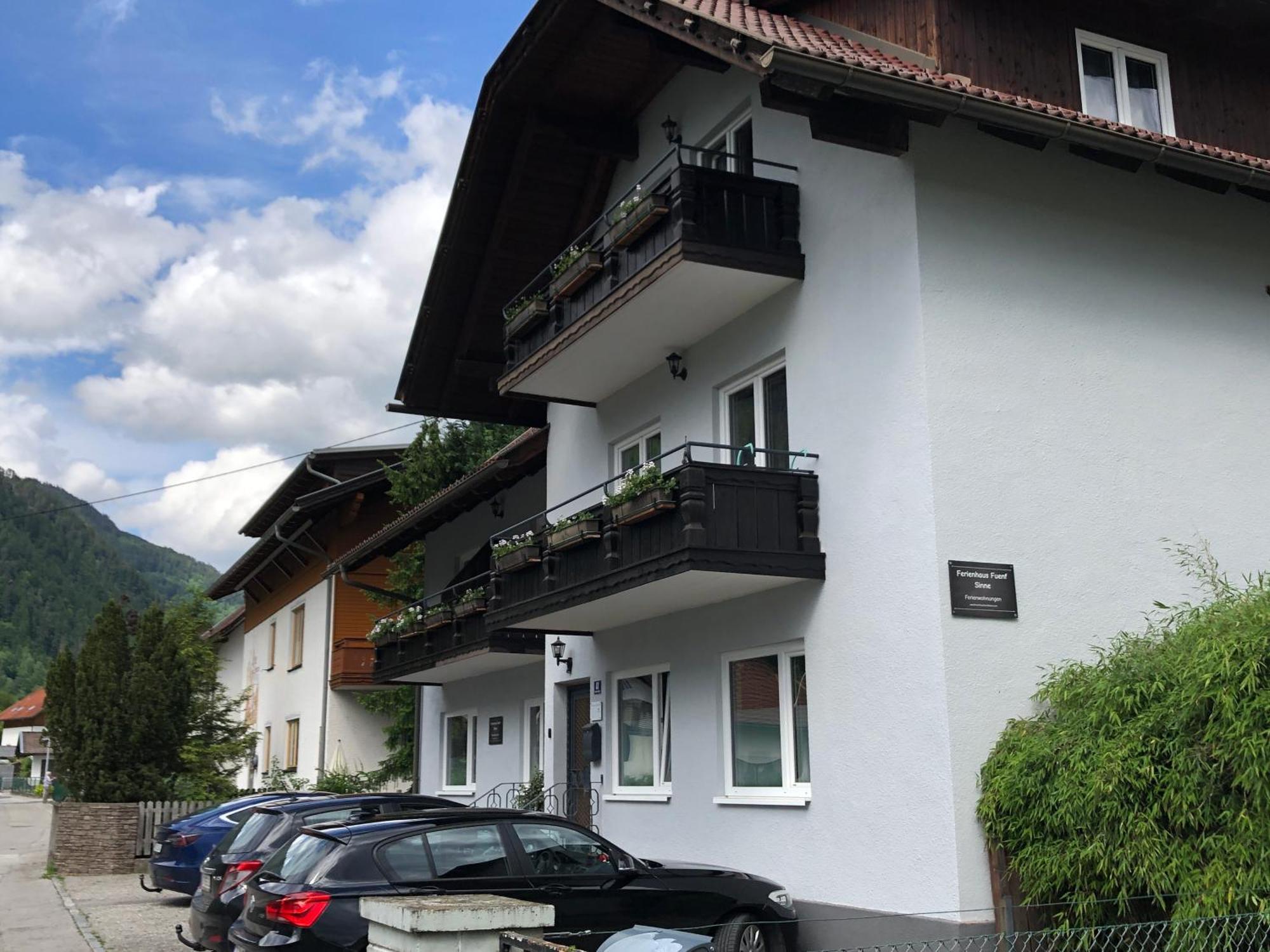 Appartement Kuhglocken Ferienhaus Fuenf Sinne 多布里亚赫 外观 照片