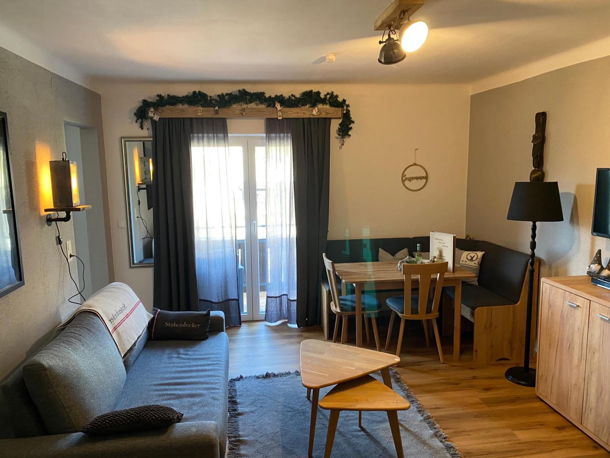 Appartement Kuhglocken Ferienhaus Fuenf Sinne 多布里亚赫 外观 照片